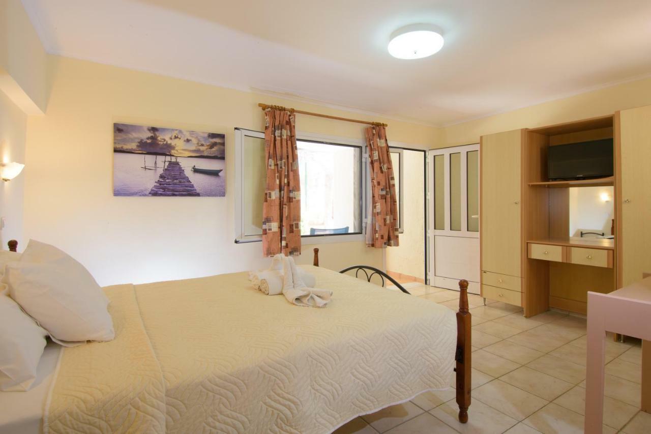 Ammoudara Beach Hotel Apartments Amoudara  Exterior foto